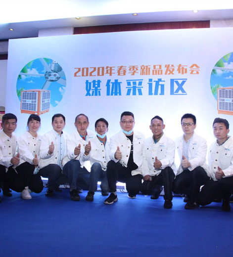 大型車間采用負(fù)壓風(fēng)機(jī)和環(huán)?？照{(diào)通風(fēng)降溫的特點(diǎn)
